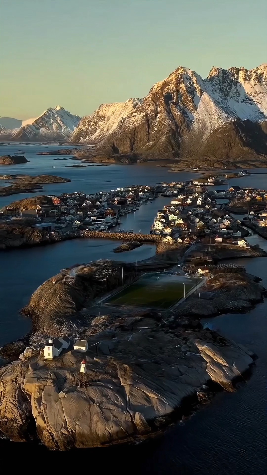 罗弗敦群岛(图3) 罗弗敦群岛(图3)