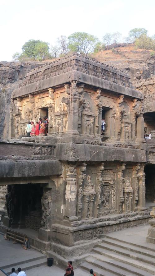 埃洛拉石窟(图5) 埃洛拉石窟(图5)