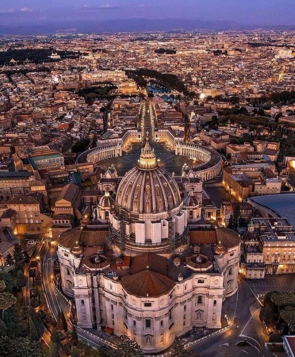 圣彼得大教堂(图4)