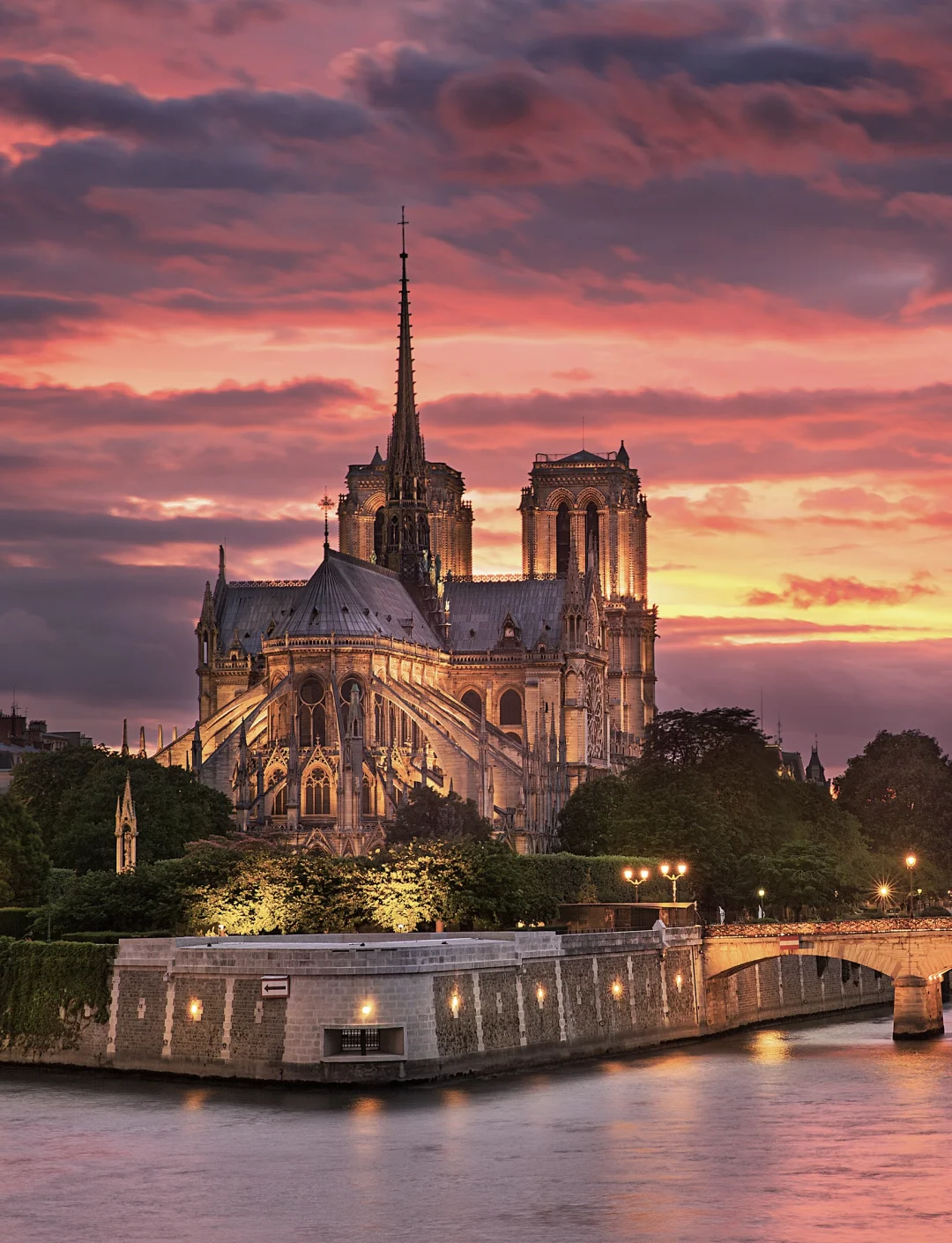 巴黎圣母院(图2) 巴黎圣母院(图2)