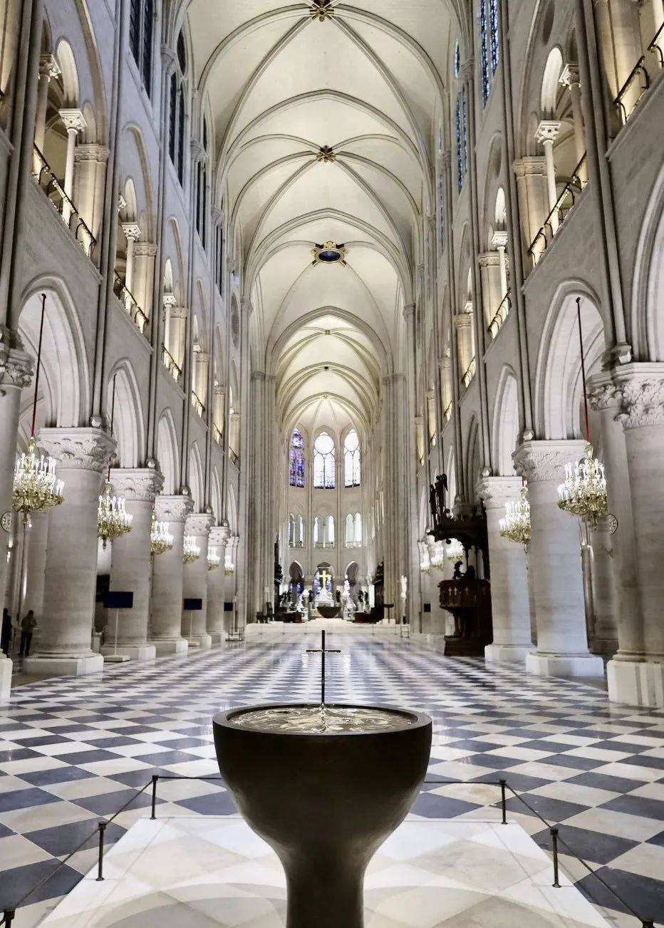 巴黎圣母院(图3) 巴黎圣母院(图3)