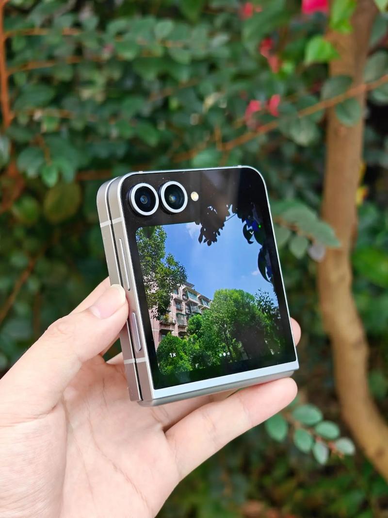 折叠屏手机(图3)