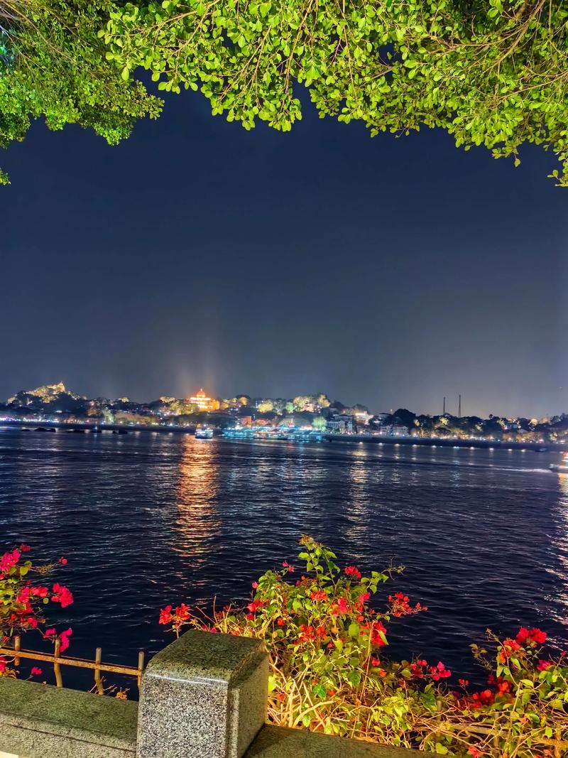 网红旅游城市(图1)